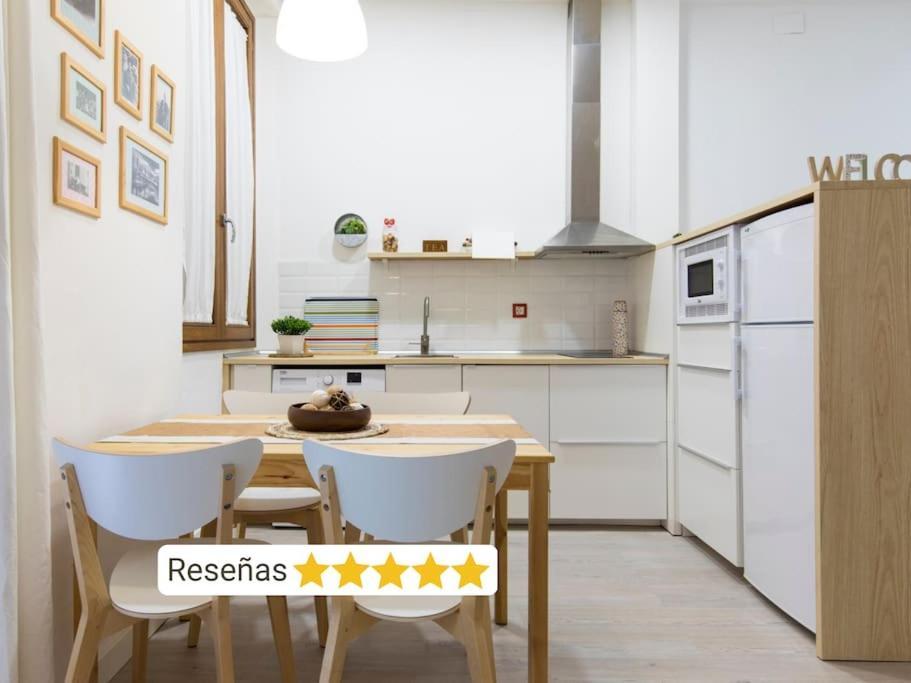 Moderno Apartamento En Casco Historico + Desayuno! Сарагоса Экстерьер фото